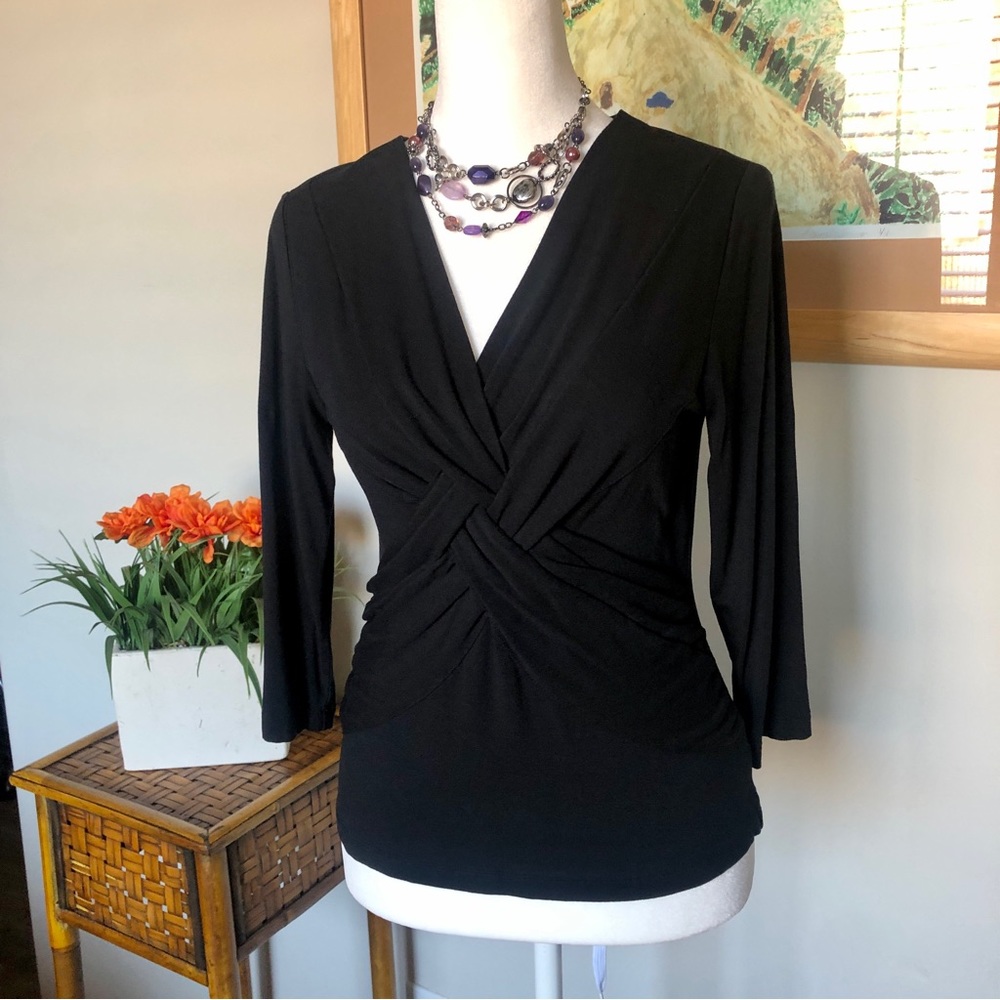 Cable & Gauge Braided Ruched V-Neck 3/4 Sleeve Size Small Excellent Condition